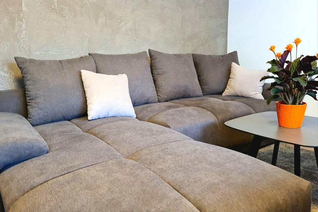 Rivulet 2 bedroom Apartment Baden-Baden Buitenkant foto